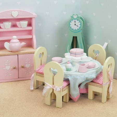 Jadalnia Daisylane do domków dla lalek, Le Toy Van | Dadum Kraków Jadalnia Daisylane do domków dla lalek, Le Toy Van | Dadum Kraków