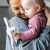 Whisbear Grzechotka Króliczek biały dla niemowląt Whisbear Grzechotka Króliczek biały dla niemowląt
