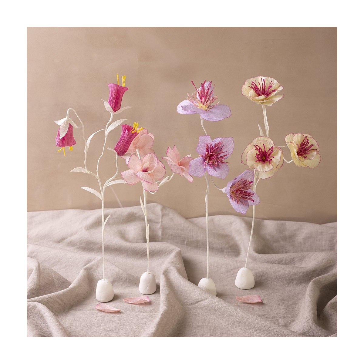 Krepina stonowane kolory, 8 rolek 25x60 cm, stopień krepowania: 180%, 105 g