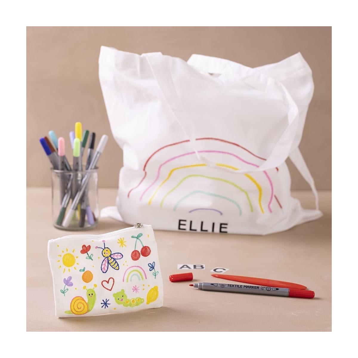 Malowanie na tkaninach dla dzieci +3, Creotime | Dadum