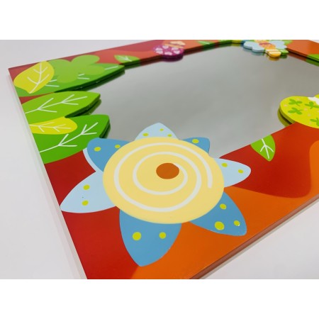 Lustro do pokoju dziecięcego Biedronki z drewnianą ramą | Dadum Kraków