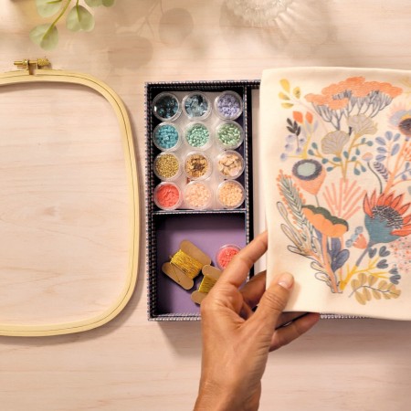 AGA Atelier 58 - haft koralikowy