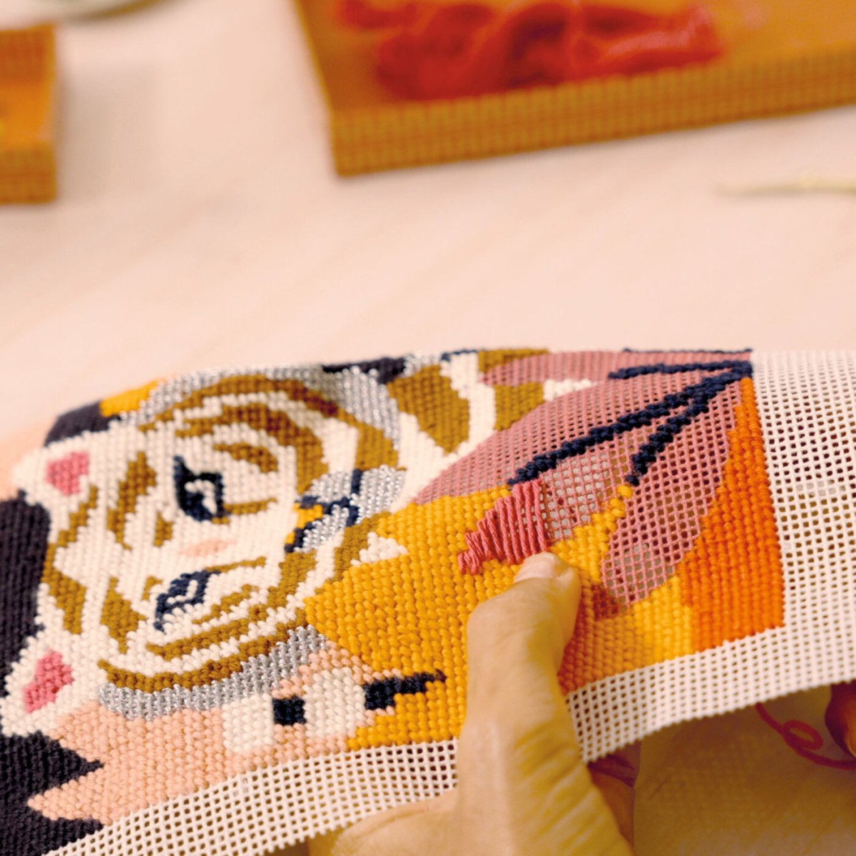 AGA Atelier 64 - haft gobelinowy