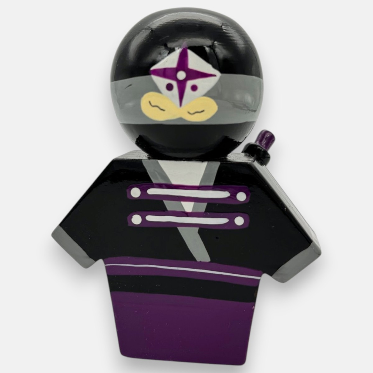 Figurka kokeshi samuraj Hisoka, wojownik tajemniczy